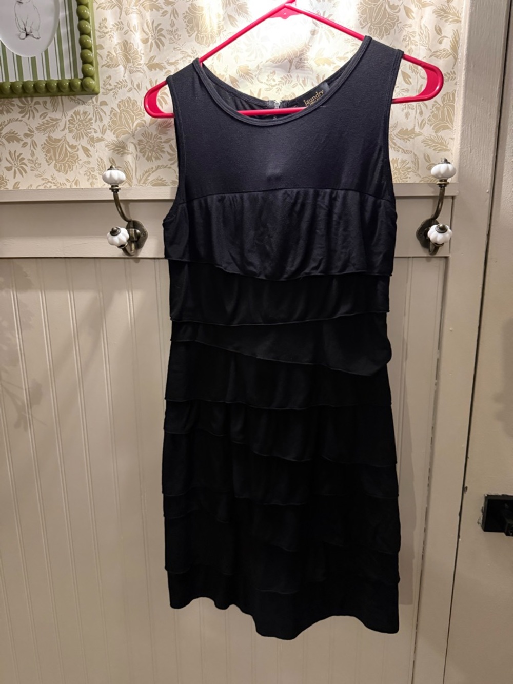Laundry By Shelli Segal Black Sleeveless Tiered Ruffle Midi Dress
